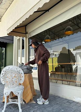 Костюм спортивный