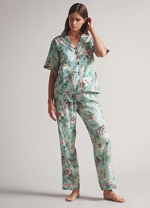 Женская пижама в тропический принт b by ted baker