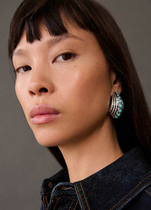 Серьги с комбинацией круглых и овальных деталей массивные