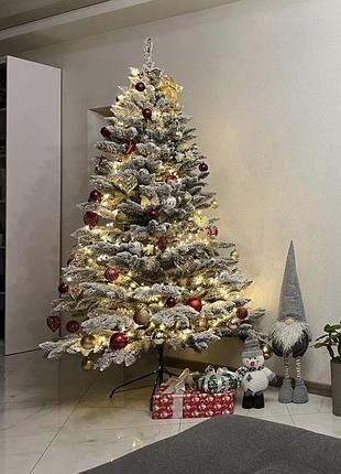 Засніжена лита ялинка вживана 2.2 м