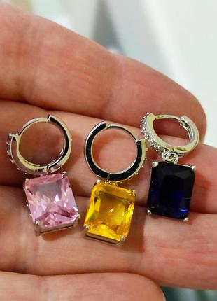 Сережки  голубые.и жолтие