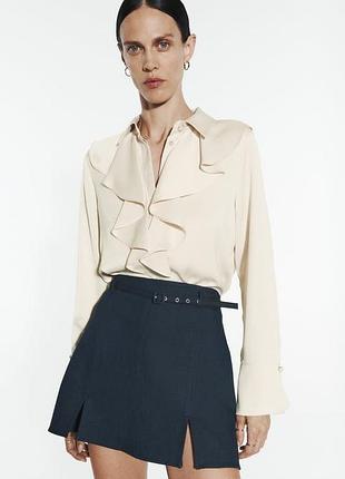 Блузка с воланами