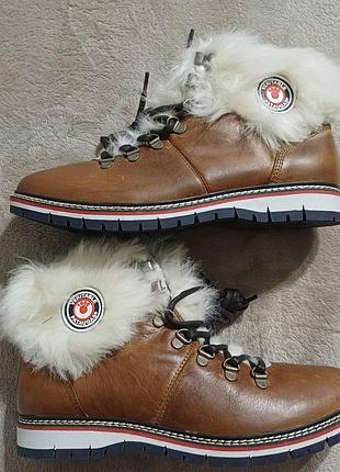 Фірмові ботинки ( євро-зима) від pataugas.