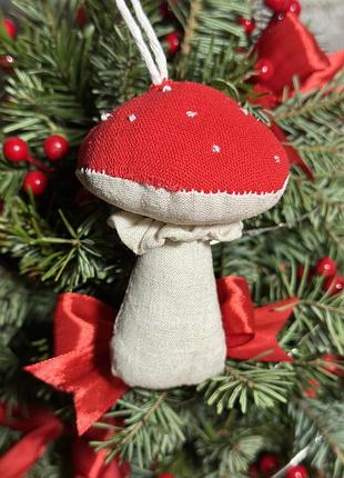 Ялинкова іграшка “мухомор” ручної роботи