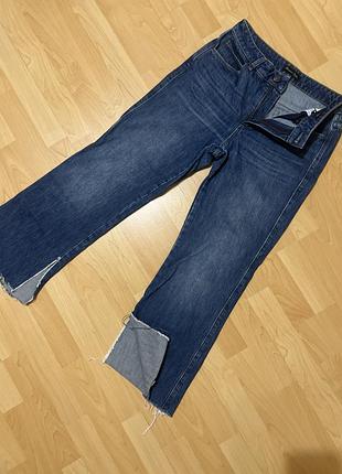 Фірмові стильні джинси