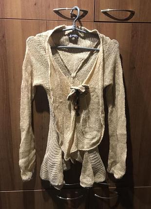 Свитер женский