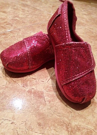 Нарядные тапочки gymboree 13-14,5см с блестками