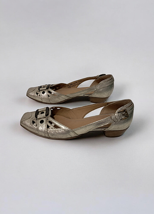 Золотистые кожаные босоножки gabor