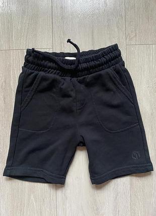 Чорні шорти 4-5 років f&f для хлопчика