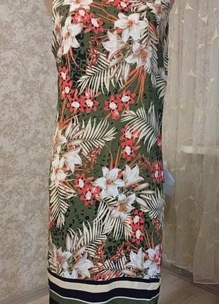 Шифоновое женское платье в цветочный принт