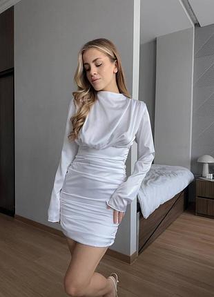 Женское платье