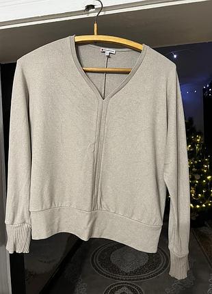 Джемпер  жіночий
