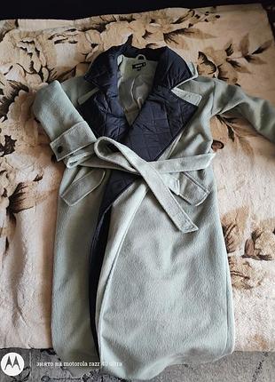 Фактурное пальто на запах. приятный цвет карандаша, можно ткань с ворсом, теплое.