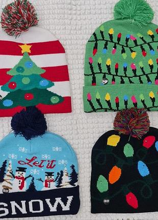Шапка детская с подсветкой на подарок