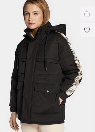 Зимова курточка