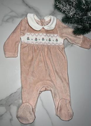 Велюровий чоловічок m&s 0–3 місяці 62 см