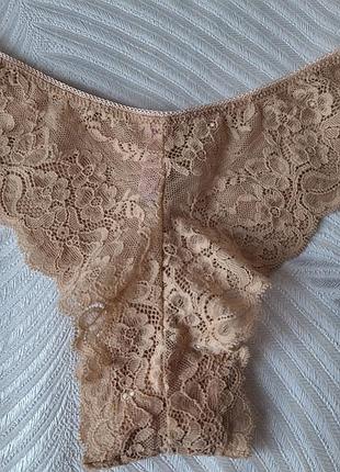 Бежеві мереживні трусики фірми leyla розмір l