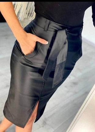 Стильная утепленная юбка-карандаш из экокожи на велюре станет изюминкой вашего гардероба код 2144