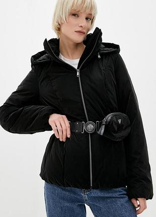 Мега стильна брендова куртка guess оригінал s