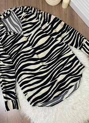 Блуза святкова в смужку блузочка ідеальний стан з довгими рукавами розмір xs s