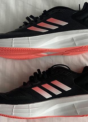 Кросівки жіночі спортивні adidas