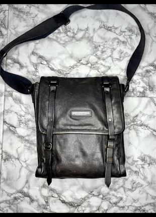 Вместительная кожаная сумка через плечо burberry оригинал винтаж