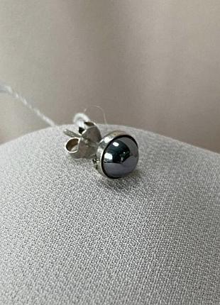 Срібна моносережка з натуральним гематитом
