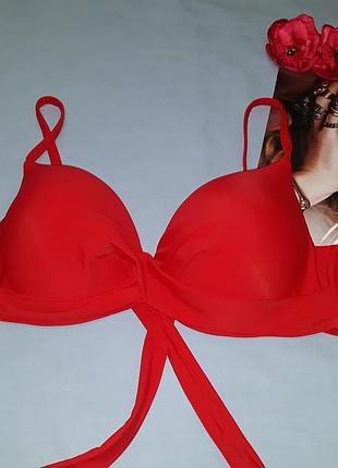 Верх от купальника раздельного размер 50-52 18 на завязках красный на косточках бюст с д 200гр