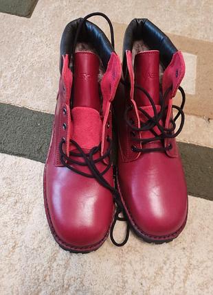 Женские ботинки лежаные зимние