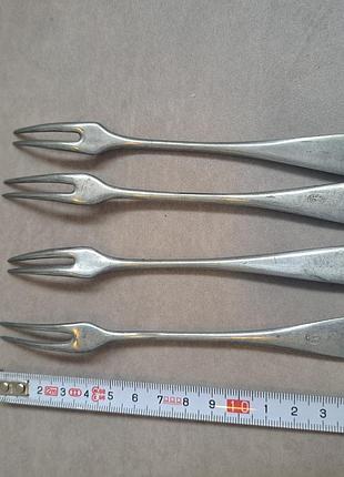 Отелки винтаж, чтобы есть улитки и рыбу или соление