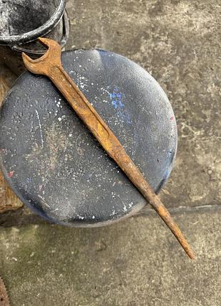 Ключ гаечный рожковый ретро на 30мм с монтировкой ссср