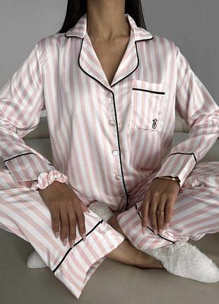 Піжама з брюками