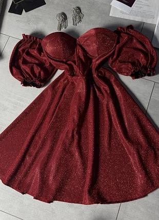 Червона сяюча сукня. тканина: щільний якісний сяючий  люрекс (туреччина) розмір l
