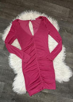 Сукня рожева зі зборкою