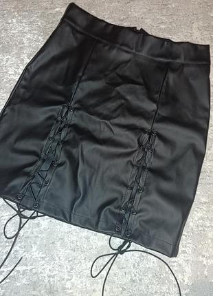 Юбка кожаная с завязкой