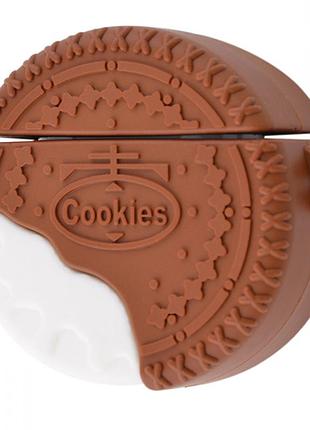 Чехол для apple airpods печенье. цвет: коричневый in-77