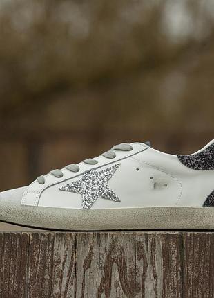 Женские кроссовки golden goose