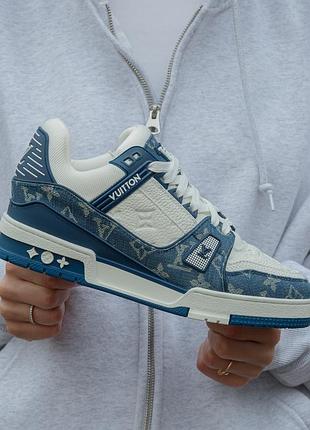 Кросівки брендові