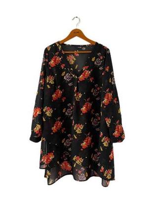 Фантастическая черная в цветочный принт платье туника большого размера