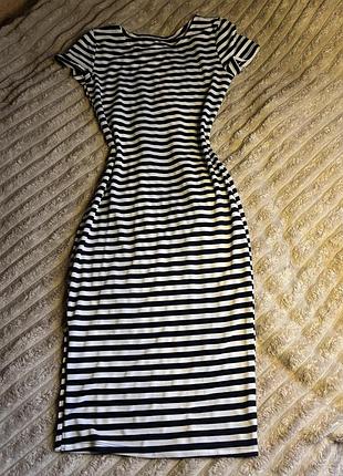 Сукня в полоску м