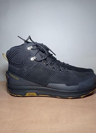 Треккинговые кроссовки vasque breeze 47р.