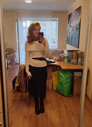 Кофта джемпер с открытыми плечами