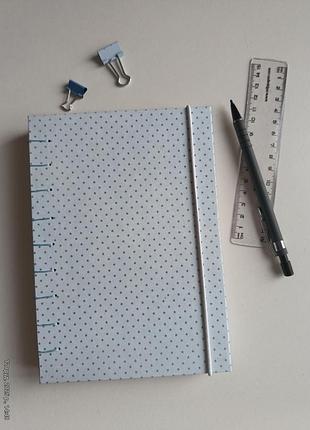 Блокнот ручної роботи.