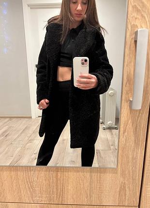 Штучний каракуль чорна шубка