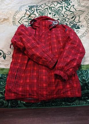 Куртка зимова жіноча спортивна.водонепроникна.можна використати як лижну з термопідкладкою