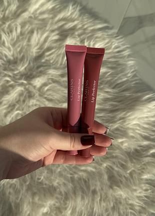 Clarins lip perfector shimmer відтінок 07 toffee pink shimmer/clarins lip perfector intense відтінок 17 intense maple