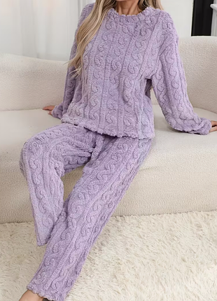 Піжама і тапочки