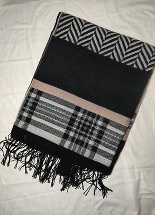 Огромный шарф палантин