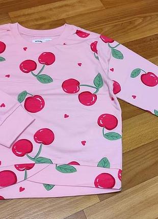 Новий гарний світшот з вишнями для дівчинки на 4-5 рокіа