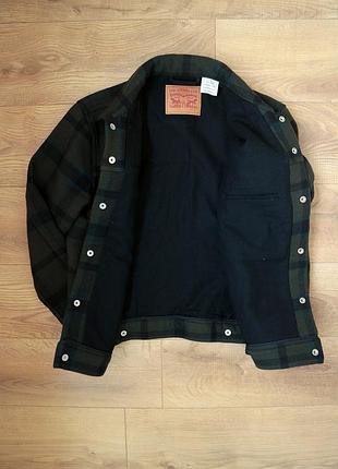Мужская куртка levis 3